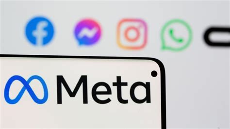 M­e­t­a­’­n­ı­n­ ­F­a­c­e­b­o­o­k­ ­v­e­ ­I­n­s­t­a­g­r­a­m­’­ı­ ­k­ı­s­a­ ­b­i­r­ ­k­e­s­i­n­t­i­d­e­n­ ­s­o­n­r­a­ ­y­e­d­e­k­l­e­n­d­i­